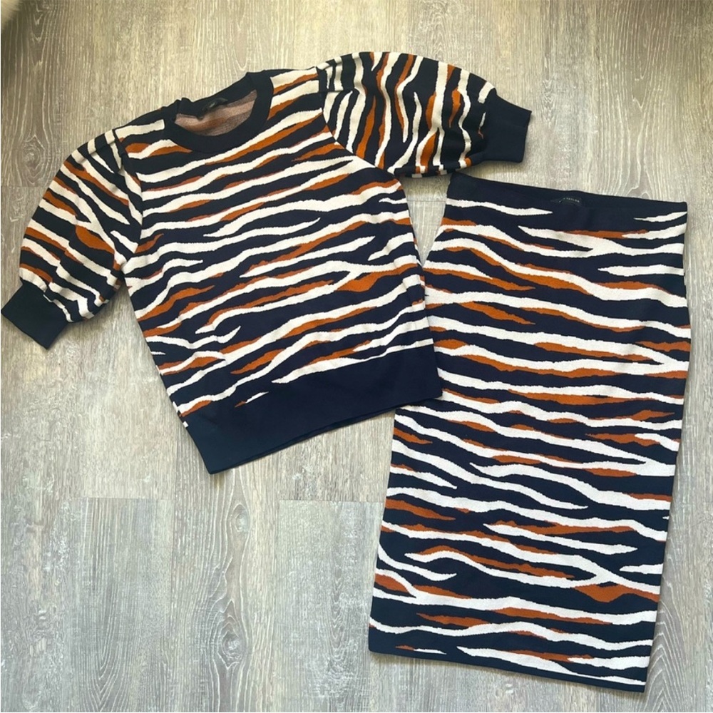 Ann Taylor Black and Orange Zebra Print Skirt Set